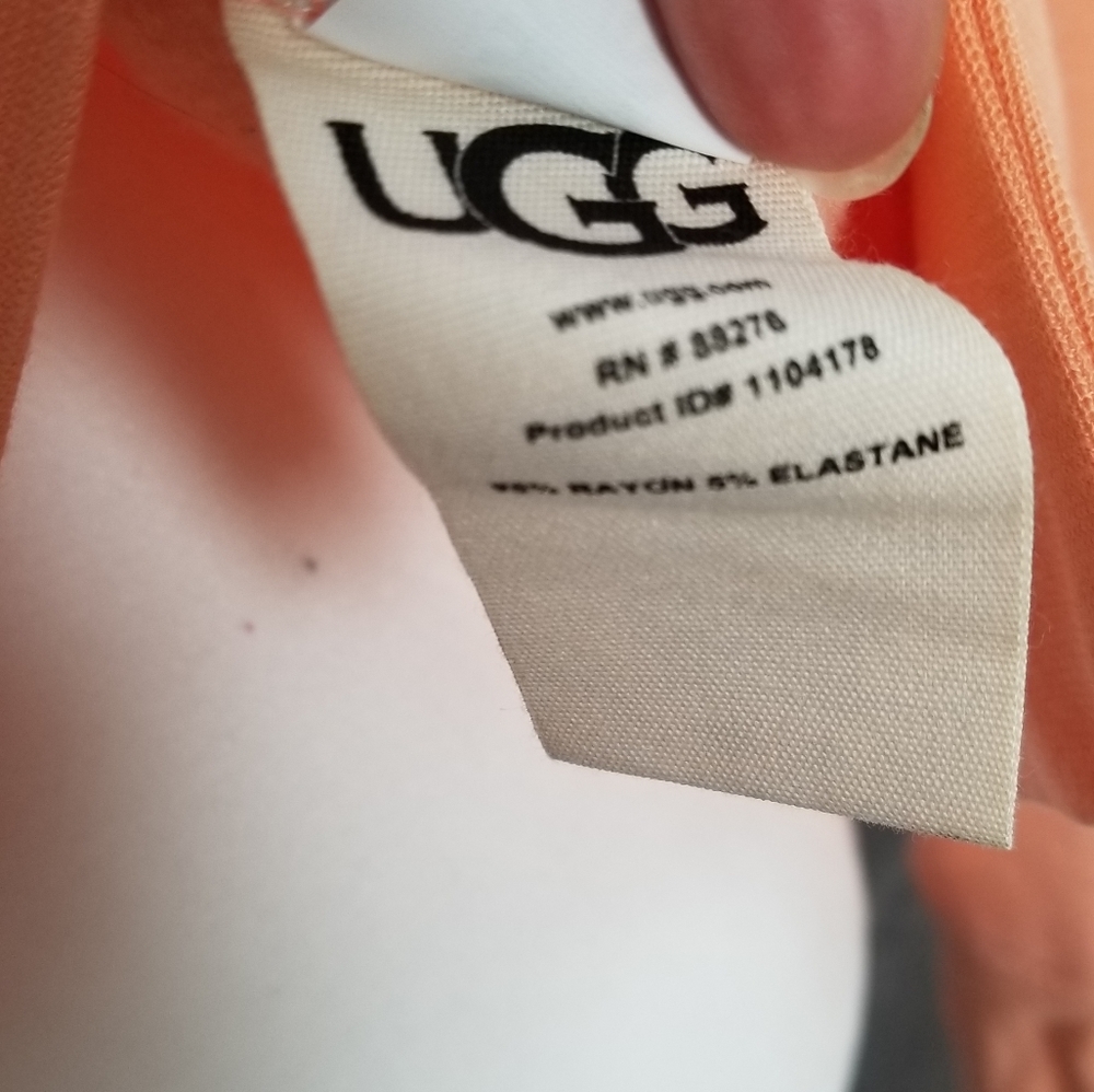 UGG MIYA FUNNEL NECK - Picture 9 of 9